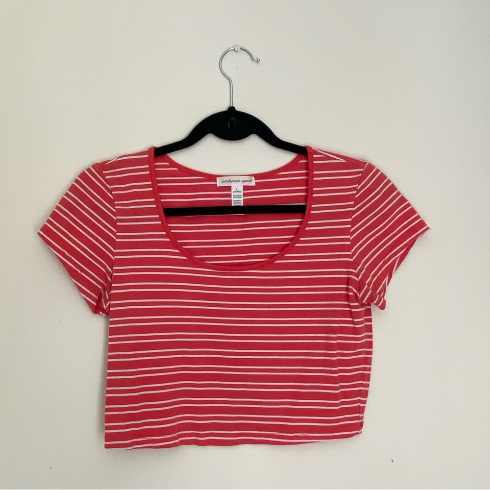 3️⃣1️⃣5️⃣ Striped Coral Cropped Tee